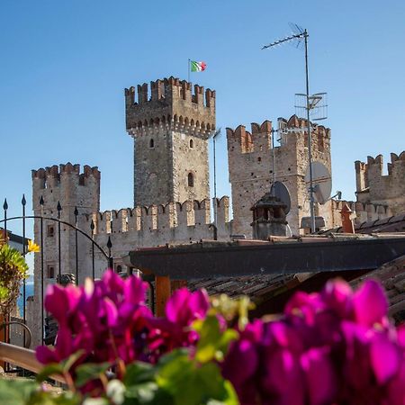 Apartament Sirmione4U - Domus By The Castle Zewnętrze zdjęcie