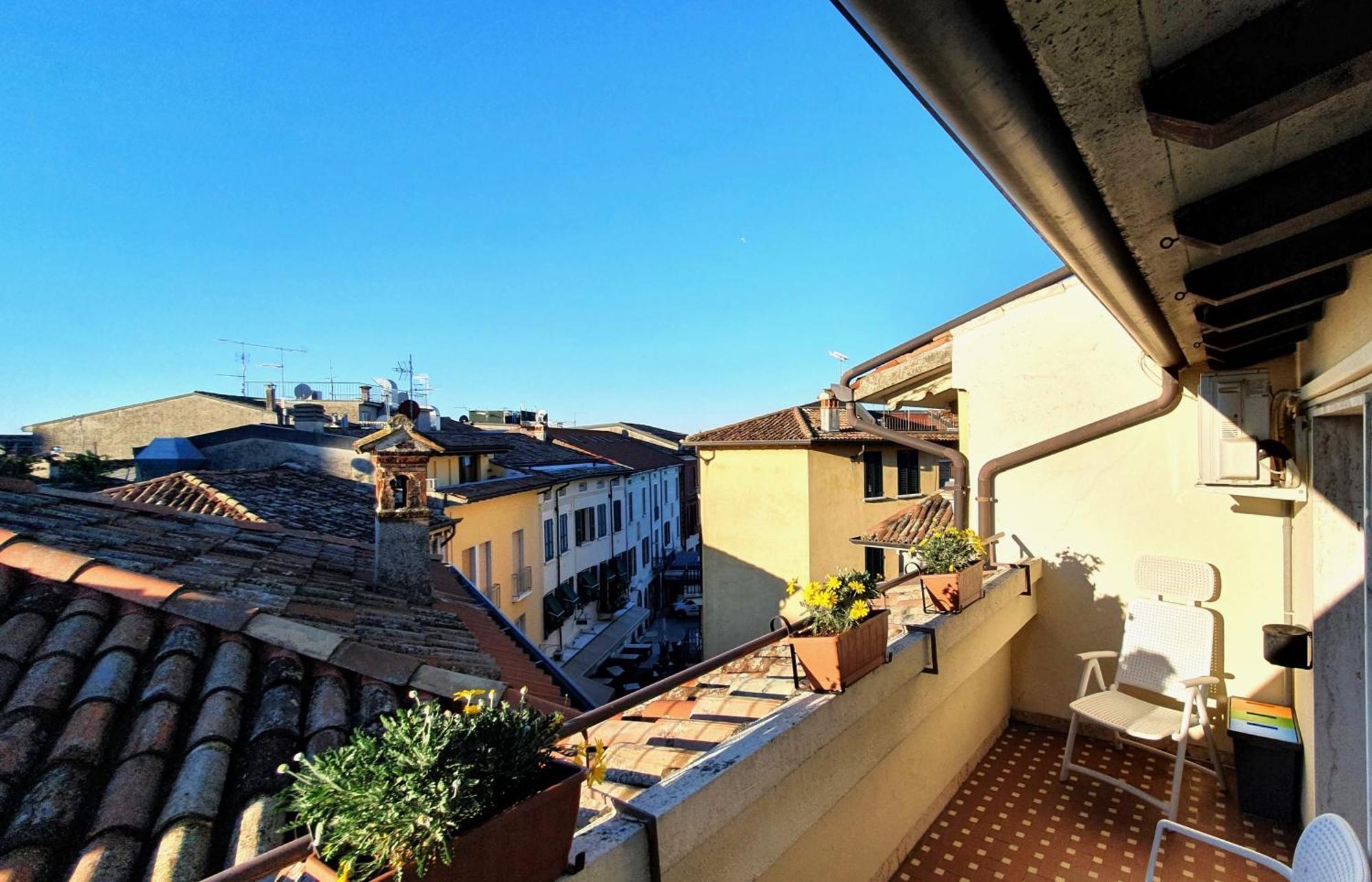 Apartament Sirmione4U - Domus By The Castle Zewnętrze zdjęcie