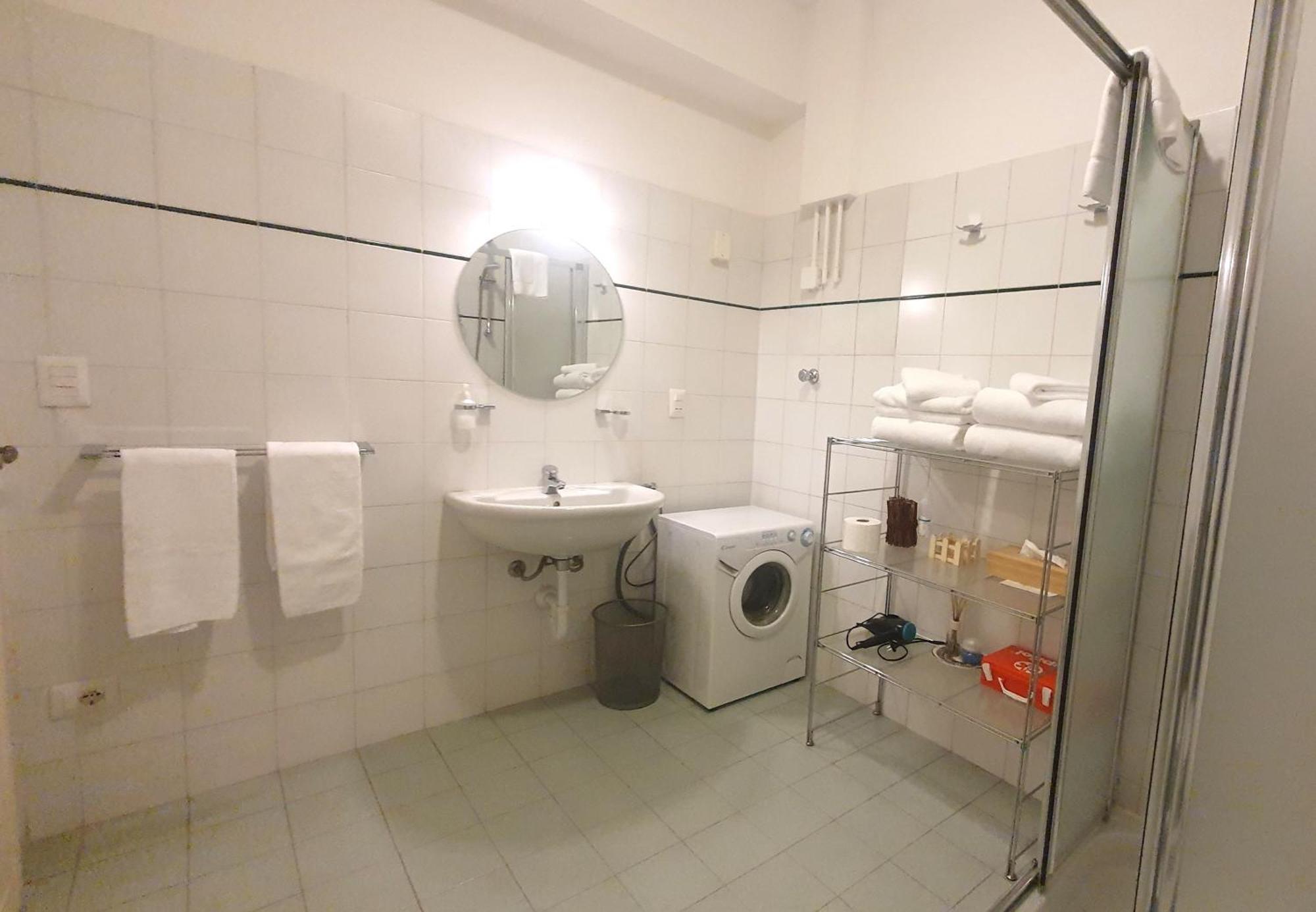 Apartament Sirmione4U - Domus By The Castle Zewnętrze zdjęcie