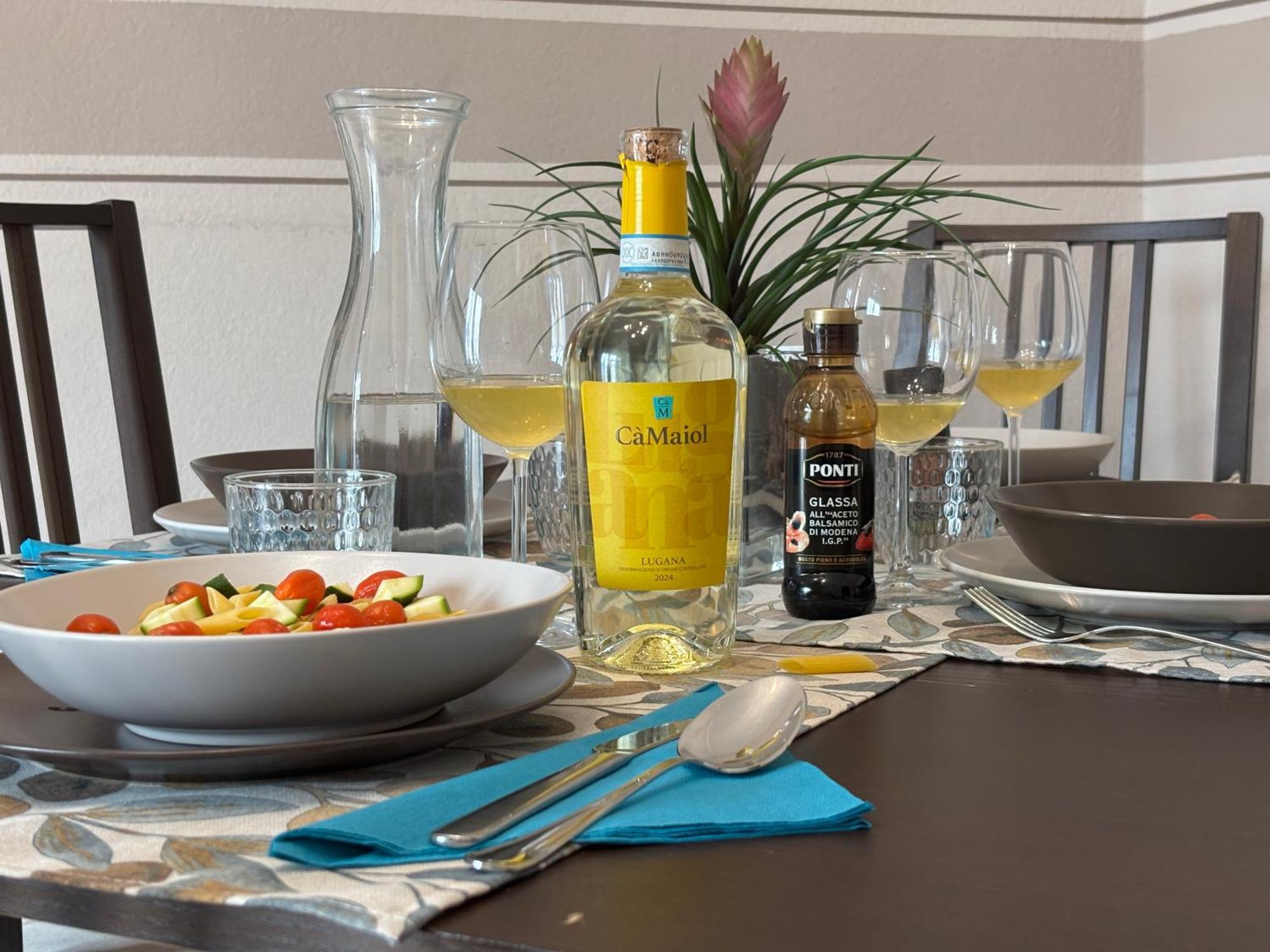 Apartament Sirmione4U - Domus By The Castle Zewnętrze zdjęcie